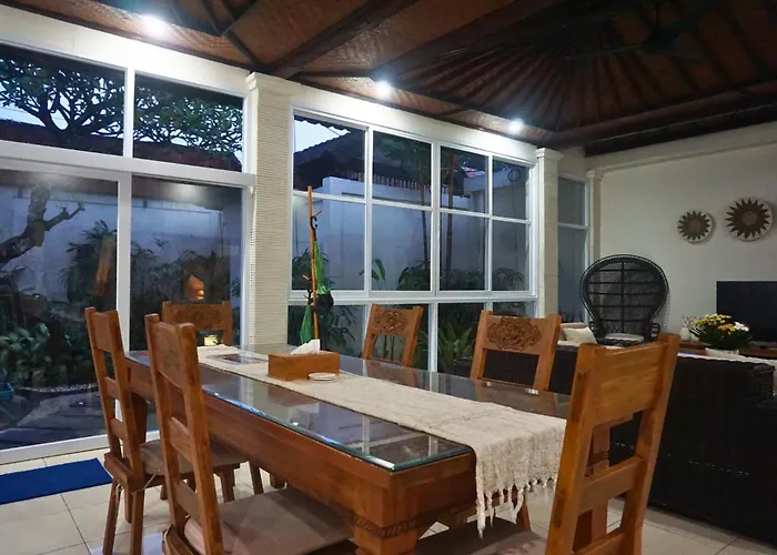 Villa Noni Seminyak (Bali)